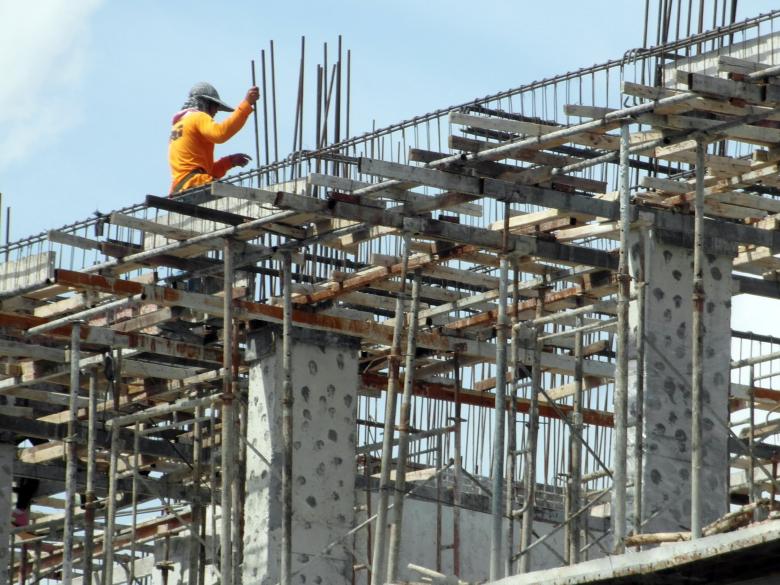 Producer Prices for Construction Materials and Services Soar 26 Percent Over 12 Months as Contractors Cope With Supply Hitches, Weak Demand