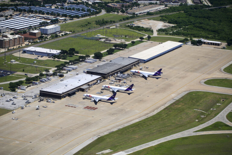 DFW Airport Schedules Temporary Road Closures and International Parkway Lane Reduction Due to Construction