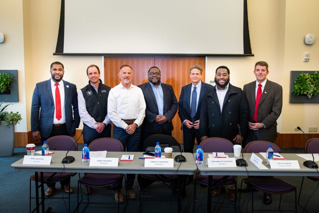 Working to Make A Difference--- UH HUB Program Provides “Change Agent” Opportunities for Vendor Participation 8 UHCPP 067 scaled